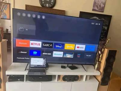 A picture of hisensi Inchi 50 smart TSH 520 000 nipigie 0749810885