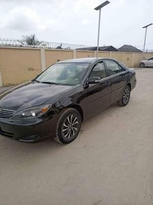 A picture of Toyota Camry 2 4