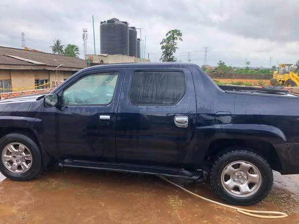 A picture of 2008 Honda Ridgeline truck