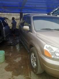 A picture of 2004 Honda Honda pilot