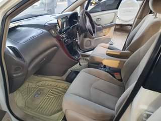 A picture of TOYOTA HARRIER OLD MODEL FOR SELL 13 8M SO PLSEEEE