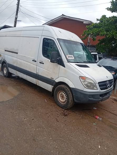 A picture of contact me with this number 09058508933 or 07064449712