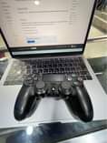 A picture of PS 4 original pad from Uk