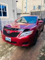 A picture of 2011 TOYOTA CAMRY LE