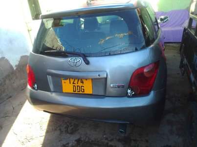 A picture of Toyota IST 6mln