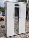 A picture of Njooo ujipatie makabati classic Njooo lipiaaa unaletewa mpka malangoni kwako