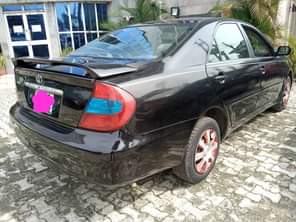 A picture of Clean 2004 Toyota Camry everything is fine except AC with