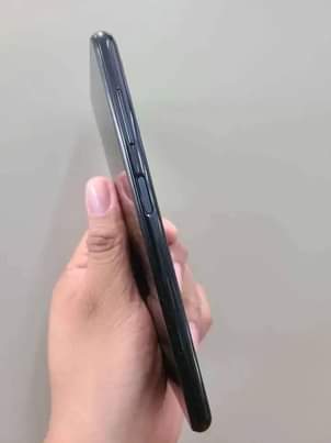 A picture of Samsung galaxy a04s clean piece used