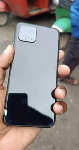 A picture of Aya Sasa chuma iyo google pixel 4 gb 64 haina