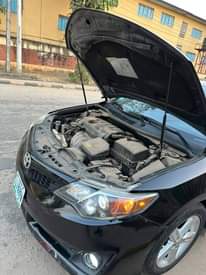 A picture of 2014 Toyota Camry SE