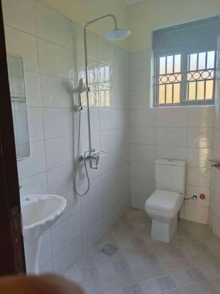 A picture of Bedroom and sitting room for rent in kisaasi