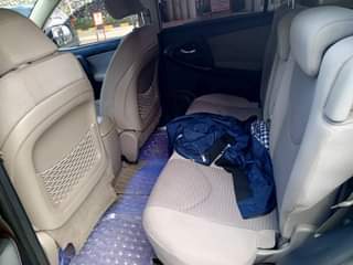 A picture of Toyota vanguard at 35m Negotiable price call 0742003431 0760749220