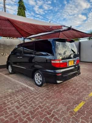 toyota alphard