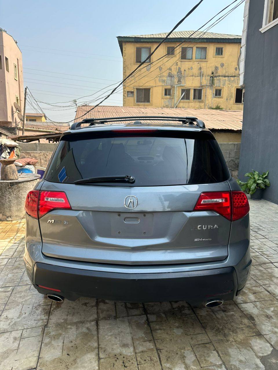 A picture of MDX 2007