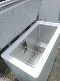 A picture of Tunauza na kununua frij used