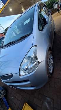 A picture of Toyota ractis