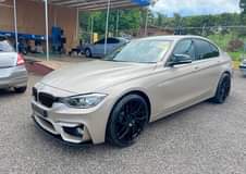 bmw 320i