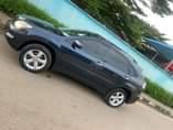 A picture of Rx 330 2005 model registered