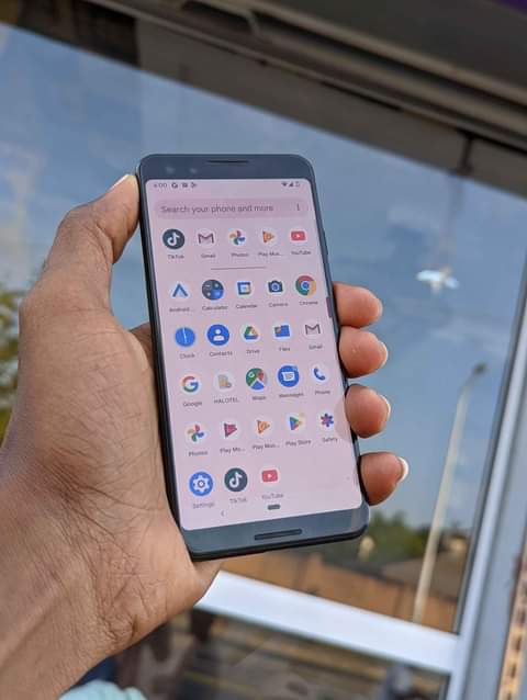 A picture of Google pixel 3 ina 128gb