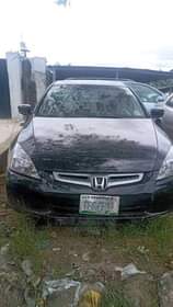 A picture of 2004 Honda Accord Yes