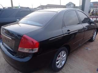 A picture of 2008 KIA Sorento