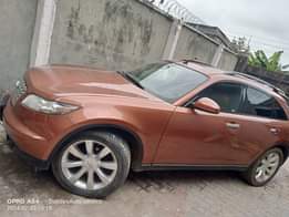 A picture of Neatly used FX 35 infinity first body Use by woman