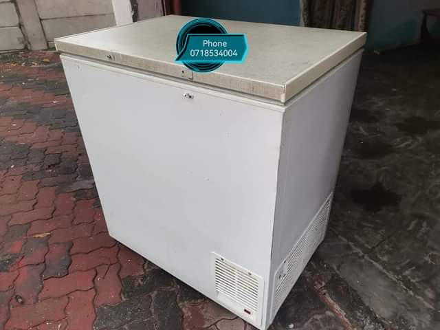 classifieds/fridges