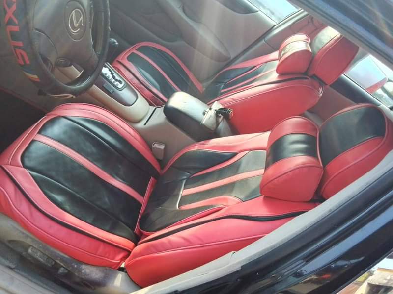 A picture of Very clean in and out Sharp lexus es 330 With