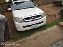 A picture of Toyota Hilux low jack 2008 model Sound untampered engine and