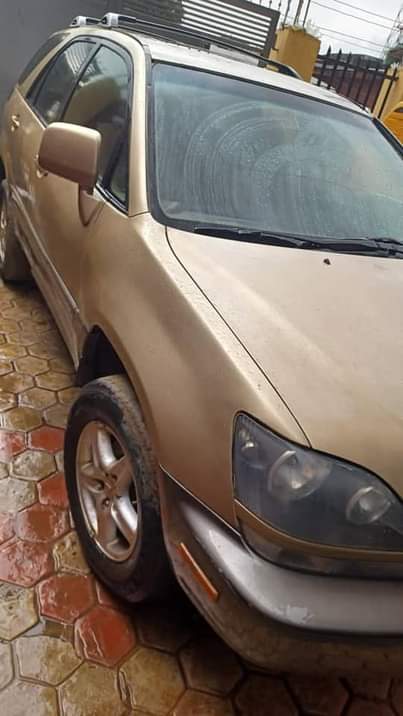 A picture of Used Lexus Rx300