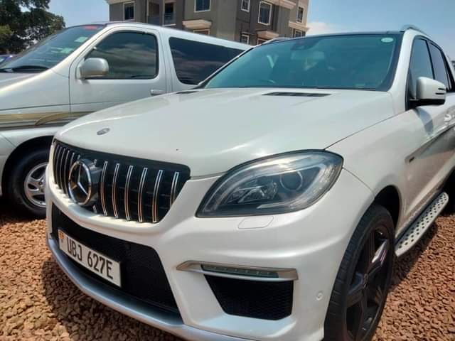A picture of AMG ML350