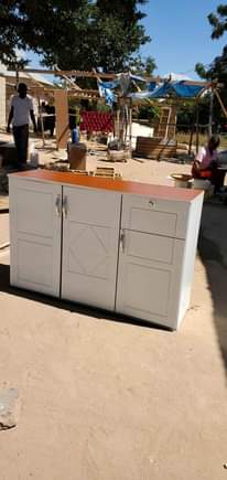 A picture of NJOO NIKUUZIE FURNITURE KALI ZA NDANI KWA BEI NAFUU