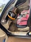 A picture of Lexus Es 300 first body pan is available with good
