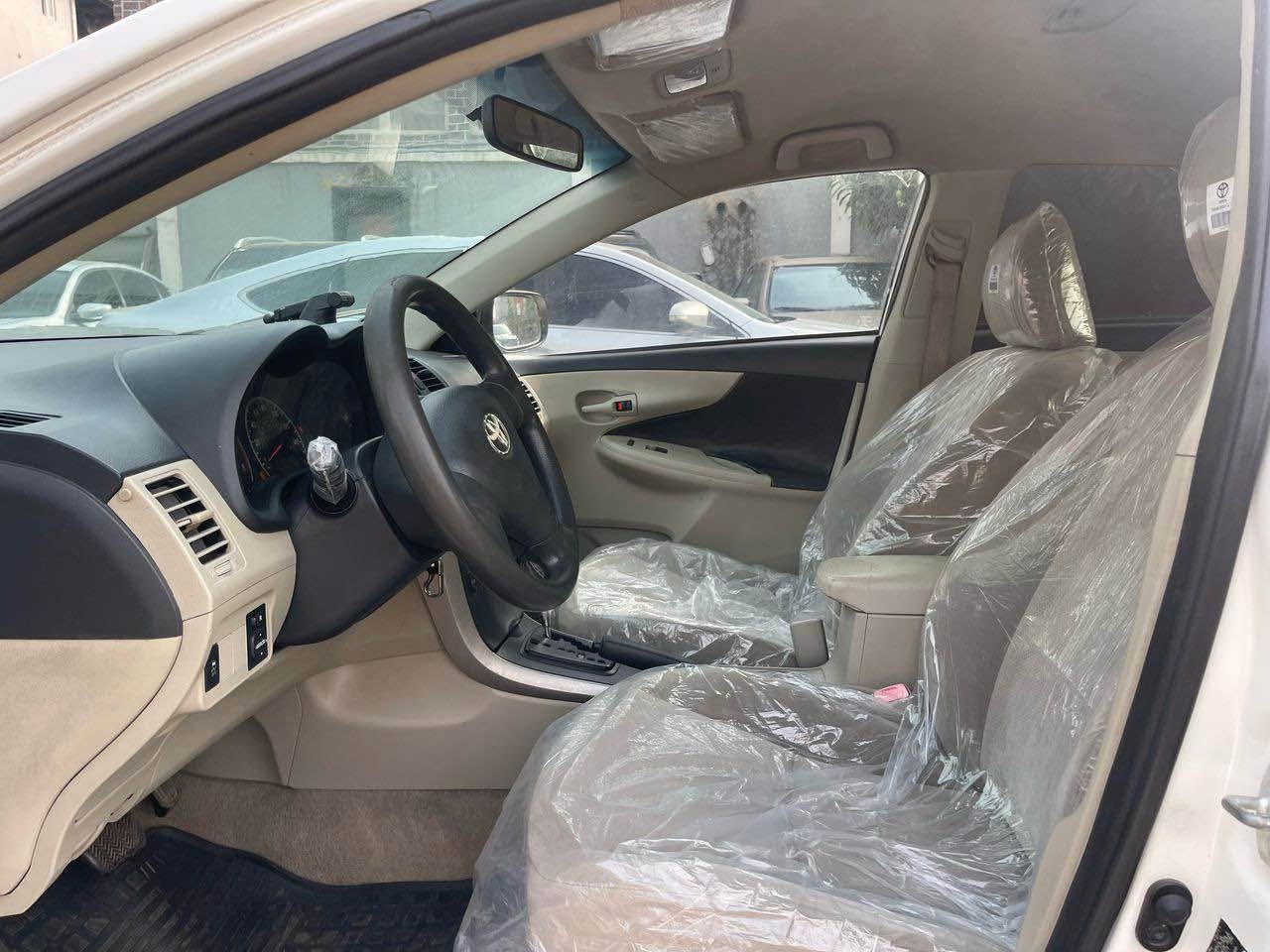 A picture of 2012 Toyota Corolla le