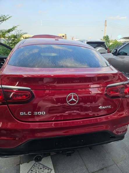 A picture of Mercedes Benz GLC 300 2019 2020 Tokunbo