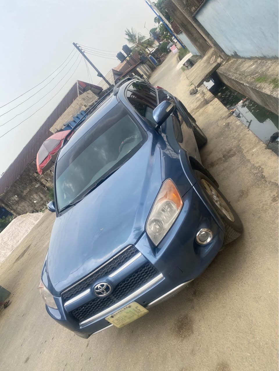 A picture of 2010 Toyota rav4