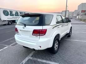 A picture of Toyota Fortuner 2008 watsapp 0551513562