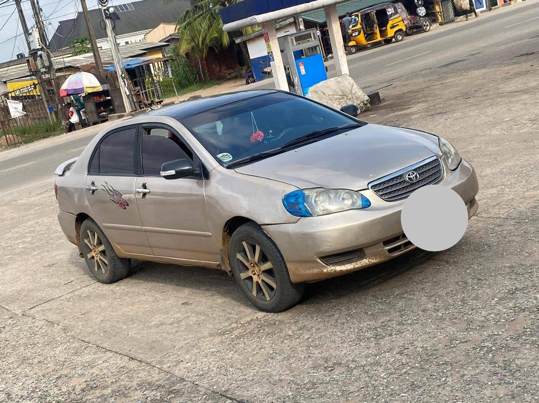 A picture of Toyota corolla