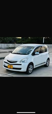 A picture of Toyota ractis