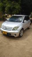 A picture of TOYOTA IST