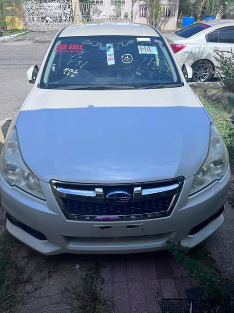 subaru legacy