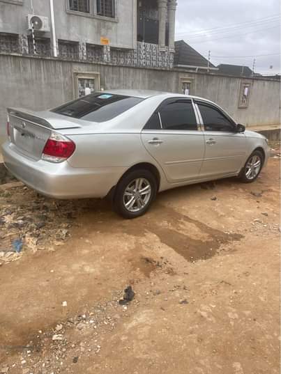 A picture of Toyota Camry 08034836964