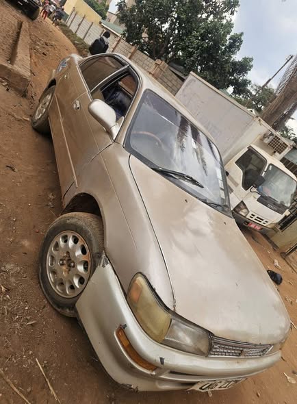 A picture of Selling toyota 100