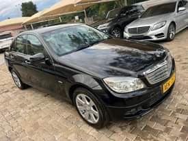 classifieds/cars mercedes