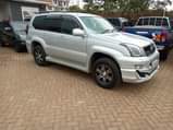 A picture of TX PRADO 2007 MODEL
