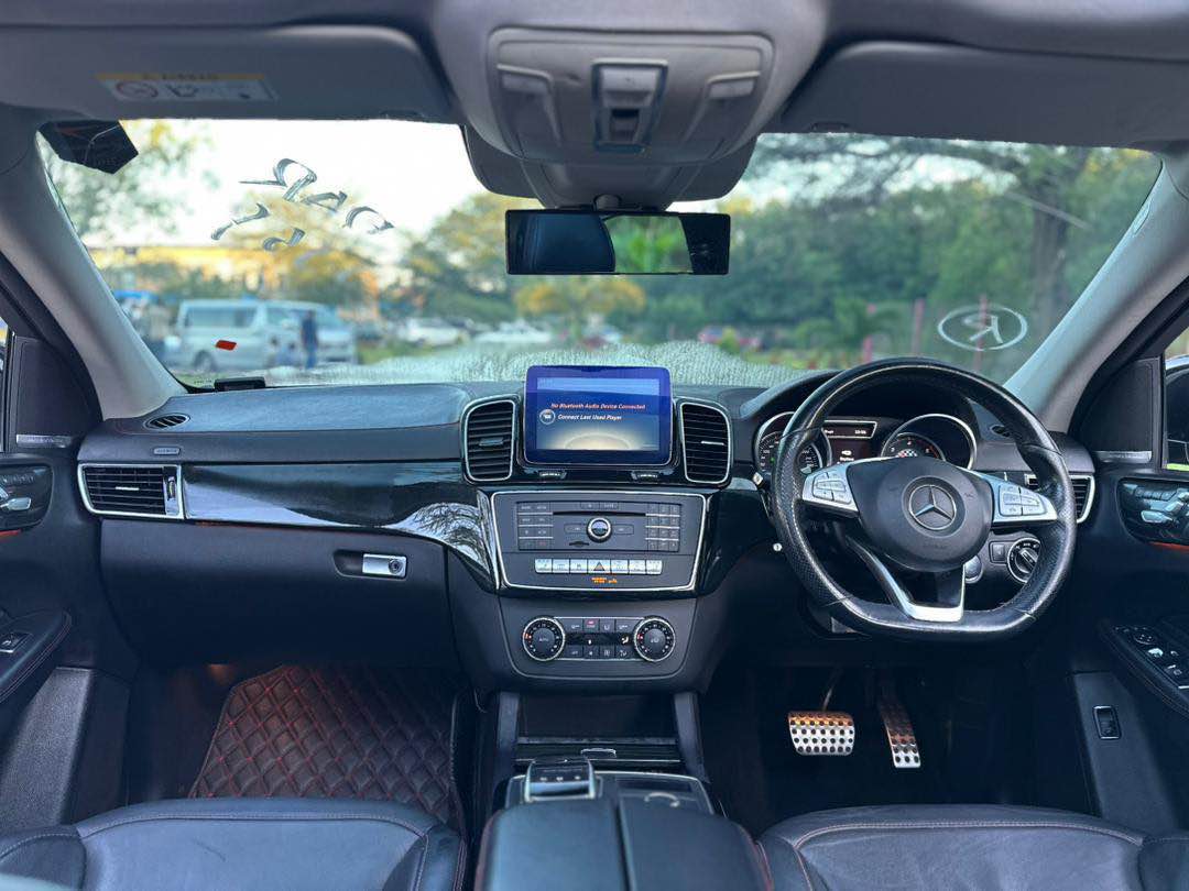 A picture of Mercedes benz GLE coupe sport Contact 0612989162