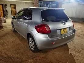 used toyota auris