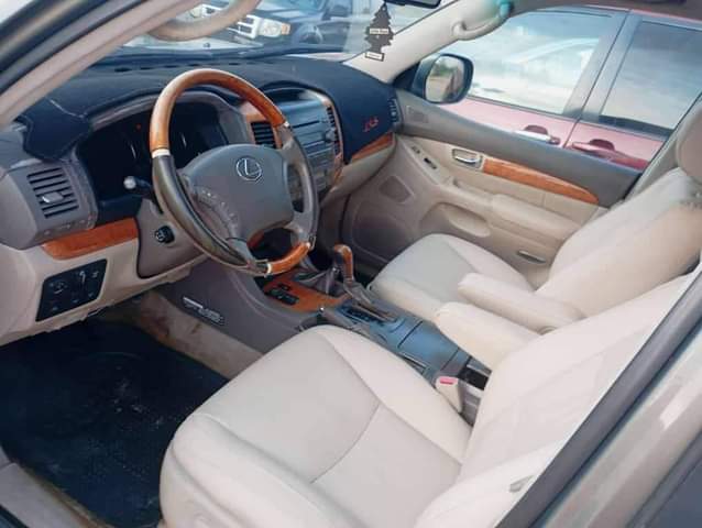 A picture of Buy and drive Engine Gear AC chill Everything is working