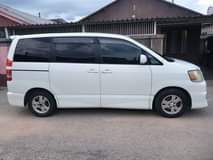 used toyota noah