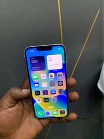 A picture of Iphone13